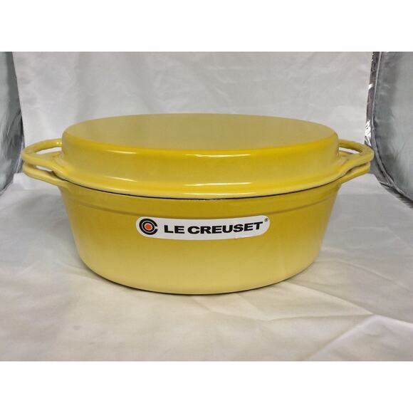 Le Creuset Soleil Yellow 4.75 QT Cast Iron Oval Dutch Over W/Grill Lid - Picture 2 of 10
